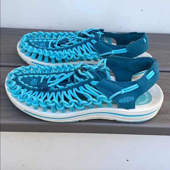 Keen Shoes - Keen Uneek Sandals